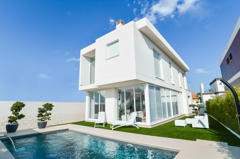 detached en Gran Alacant – Ref. 23185734-01