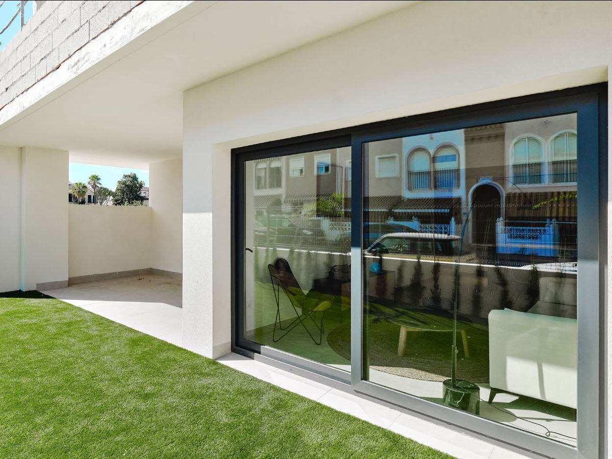 high-bungalow en Torrevieja – Ref. 11891857-02