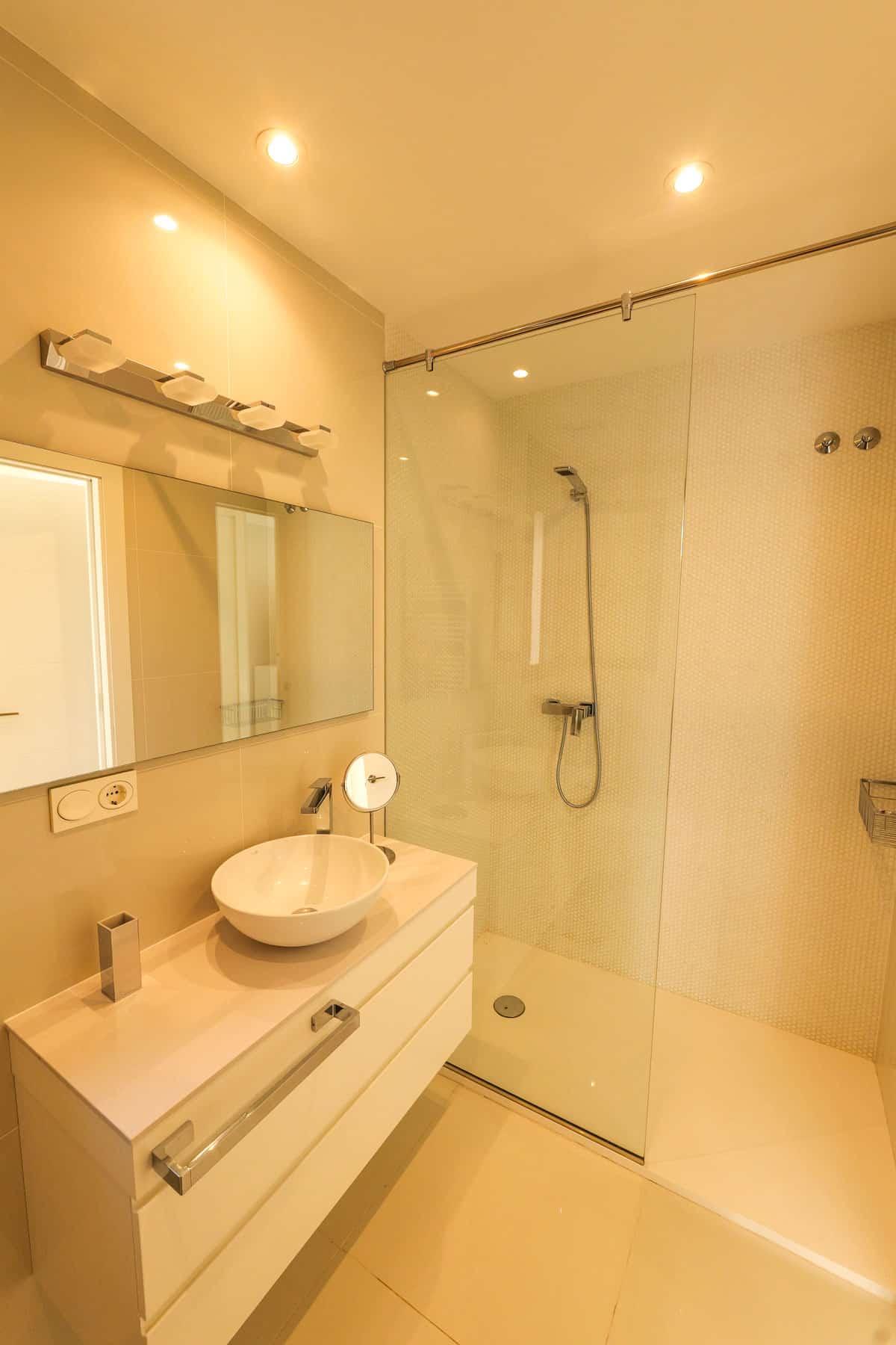 villa en Torrevieja – Ref. 44044309-01