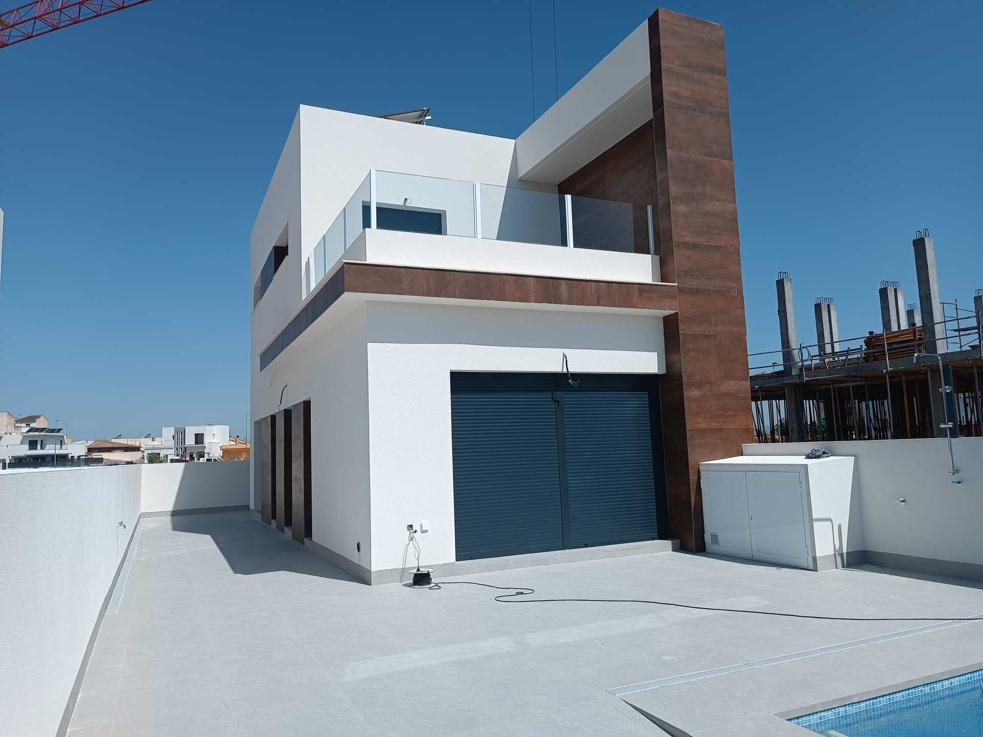detached en Daya Nueva – Ref. 17401005-01
