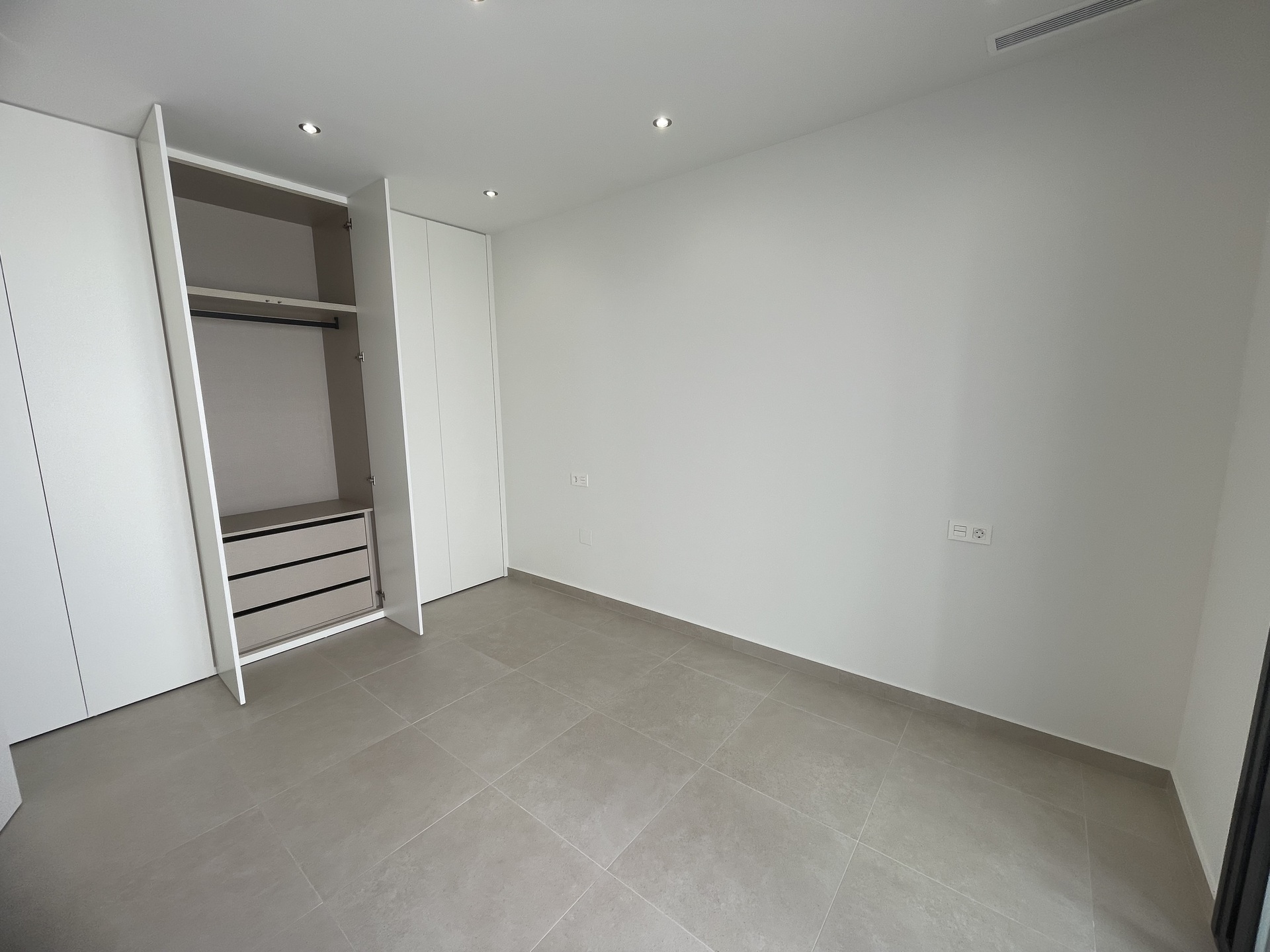 detached en Heredades – Ref. 44287355-01