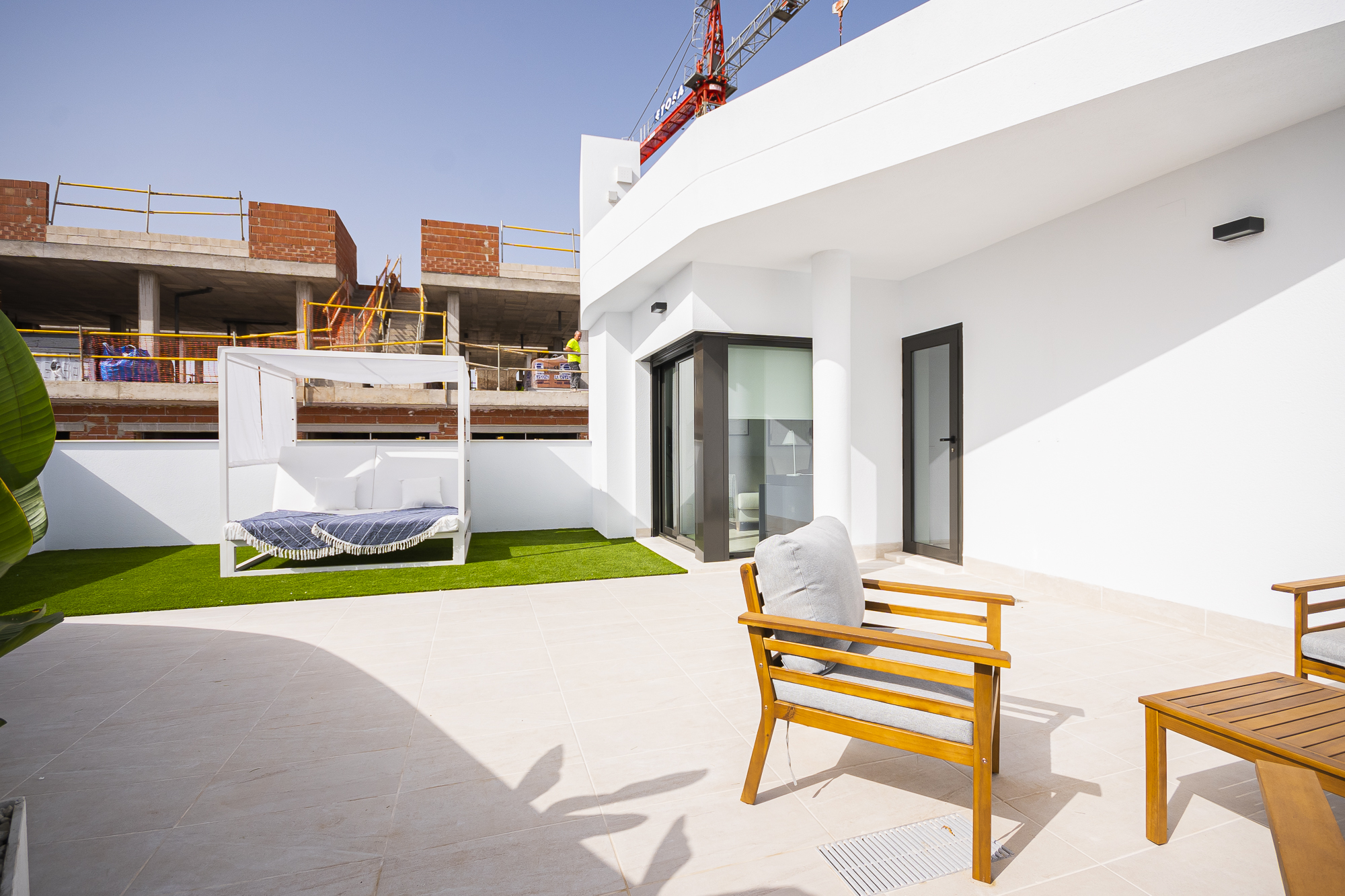 terraced en Torrevieja – Ref. 27814493-01