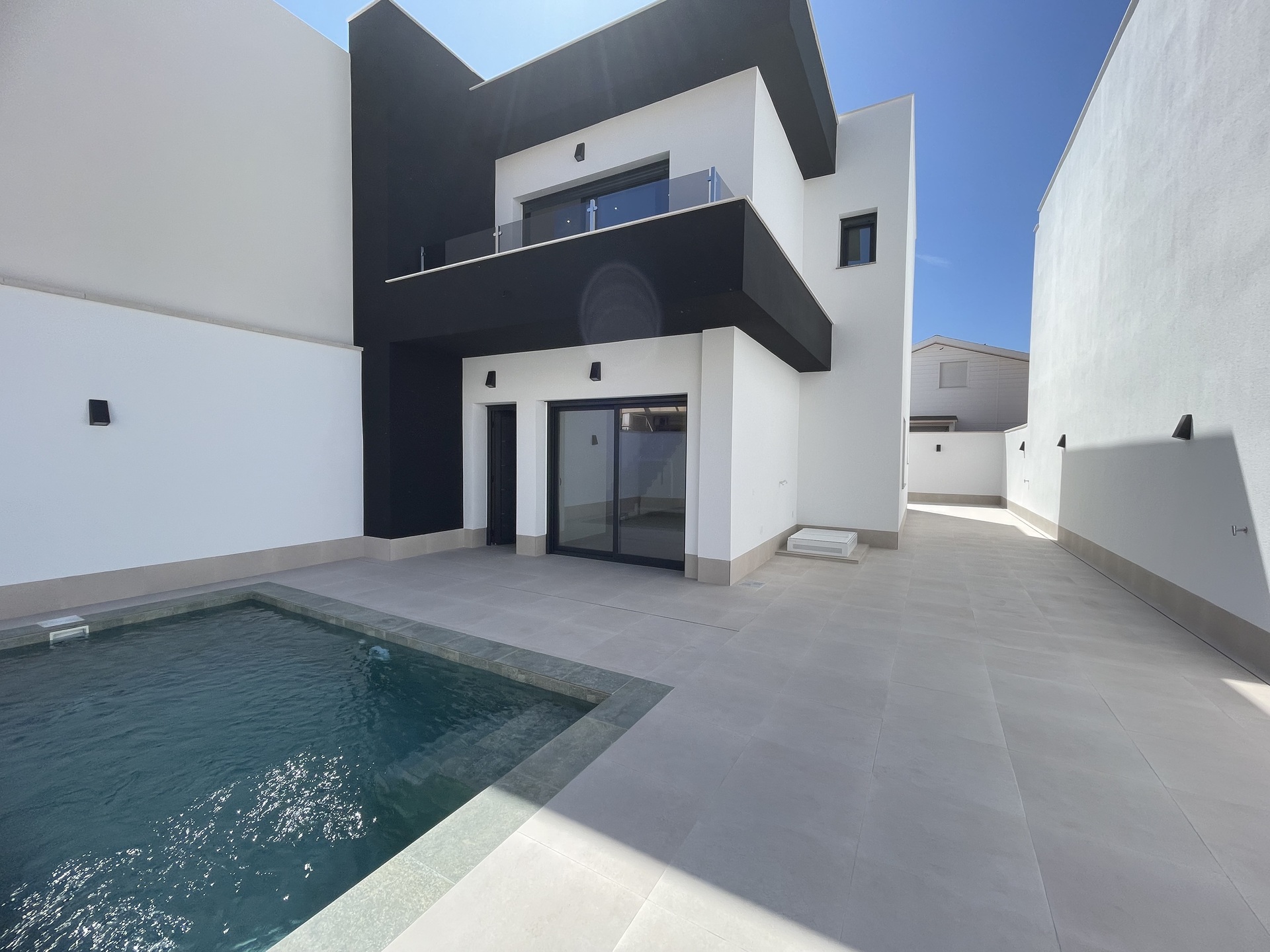 detached en Heredades – Ref. 44287355-01