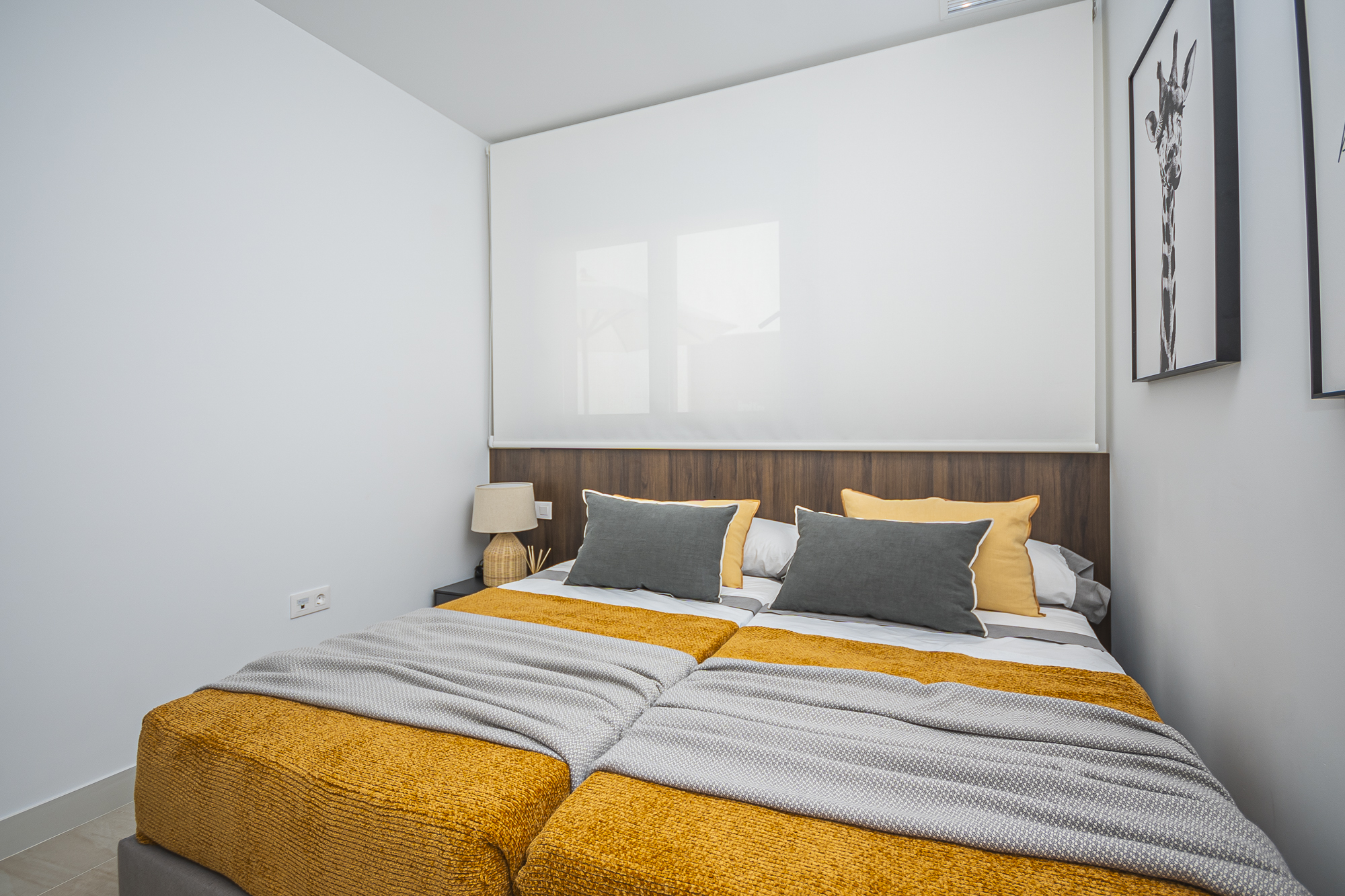 terraced en Torrevieja – Ref. 27814493-01