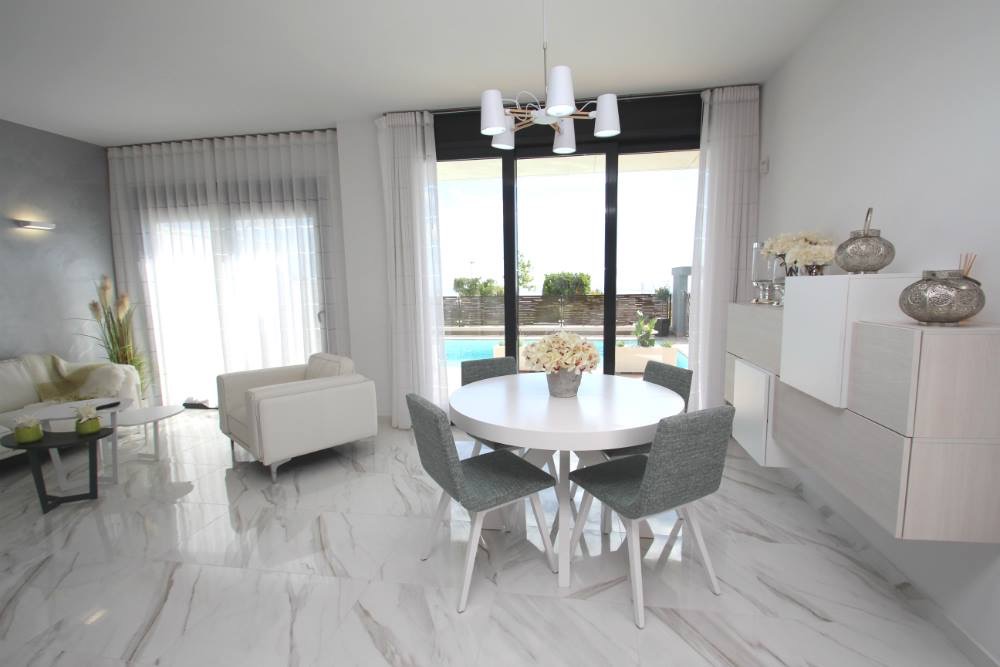 villa en San Miguel de Salinas – Ref. 38136904-01