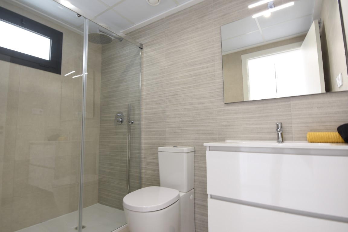 ground-floor en San Miguel de Salinas – Ref. 24548026-02