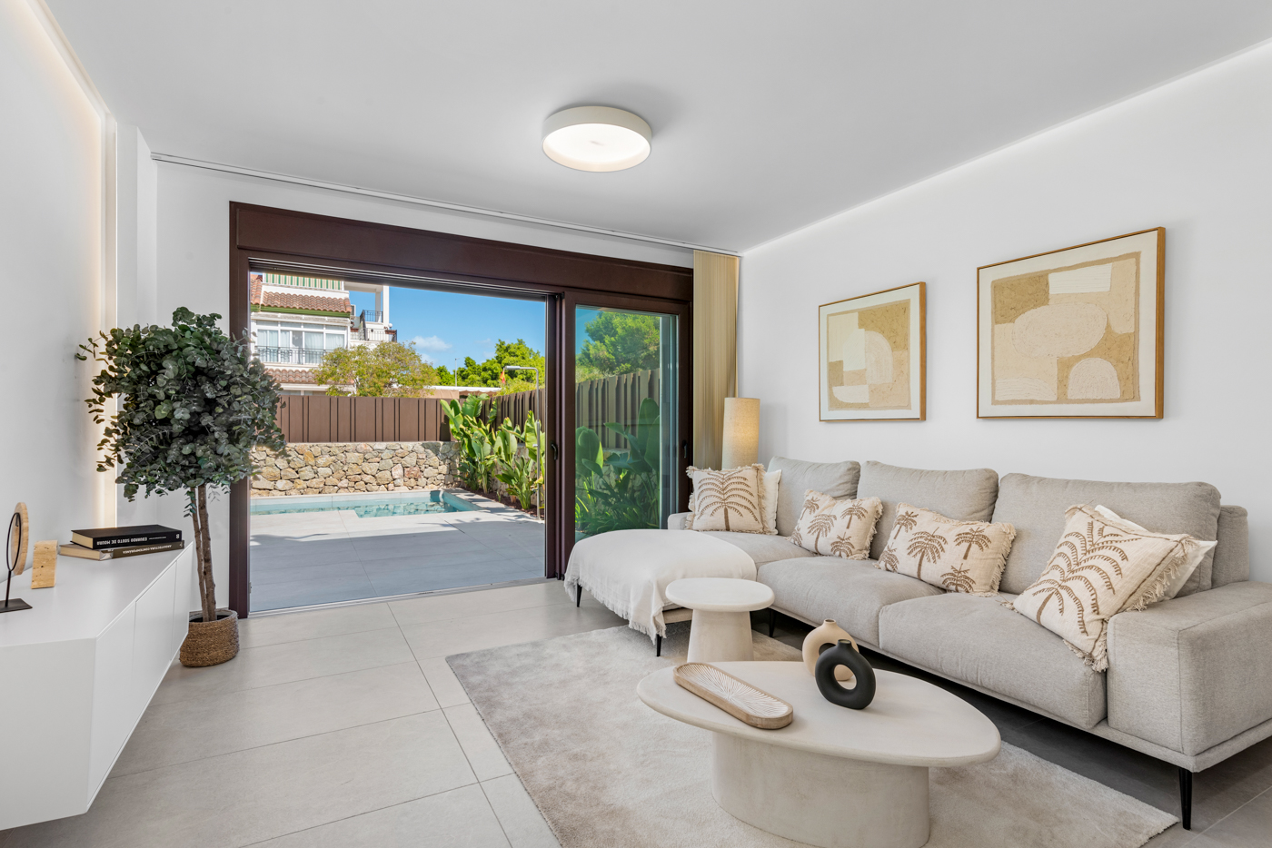 villa en Mil Palmeras – Ref. 63389860-02