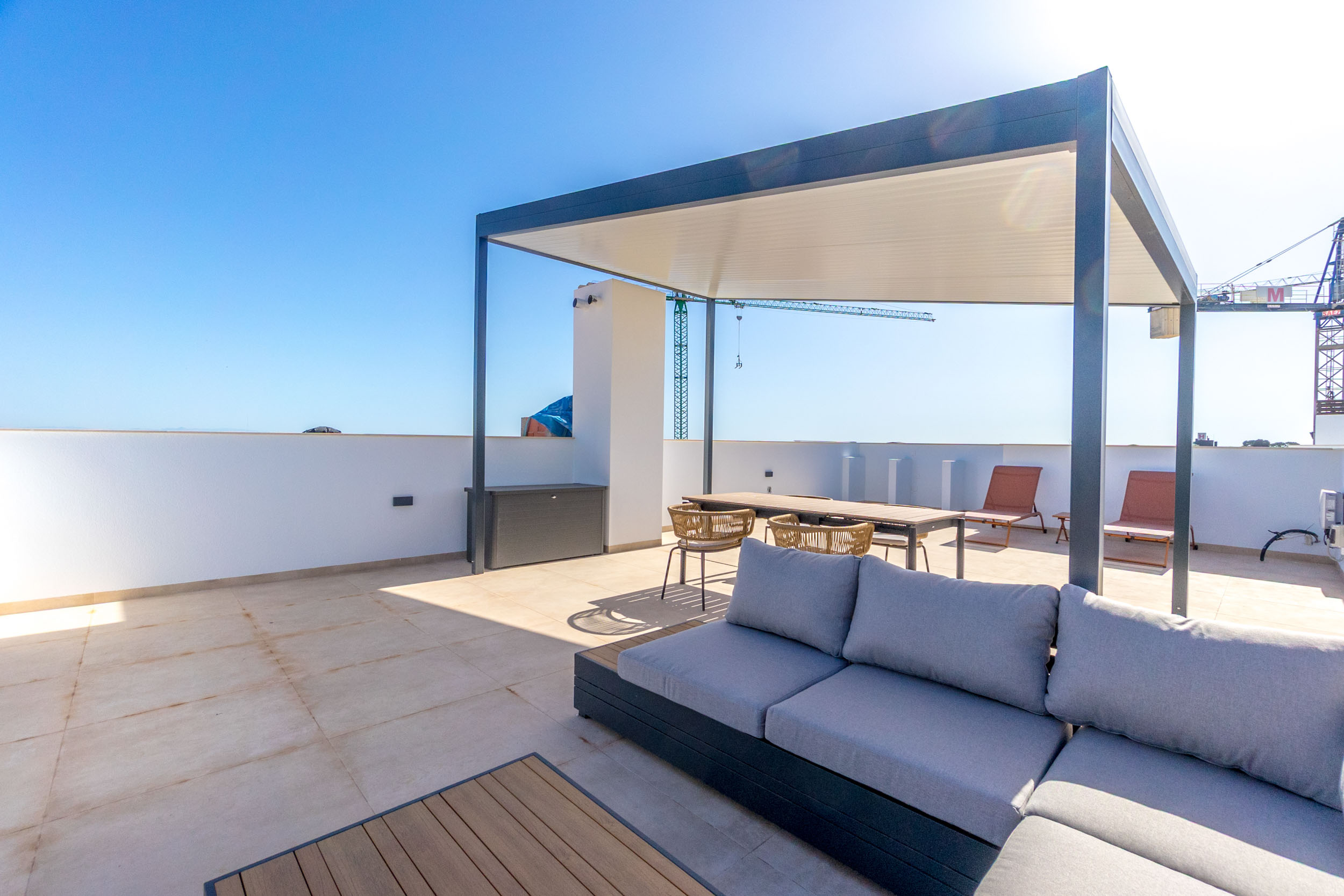 high-bungalow en Torrevieja – Ref. 30678642-03