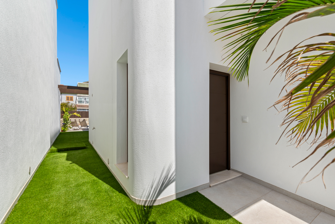 villa en Mil Palmeras – Ref. 63389860-02