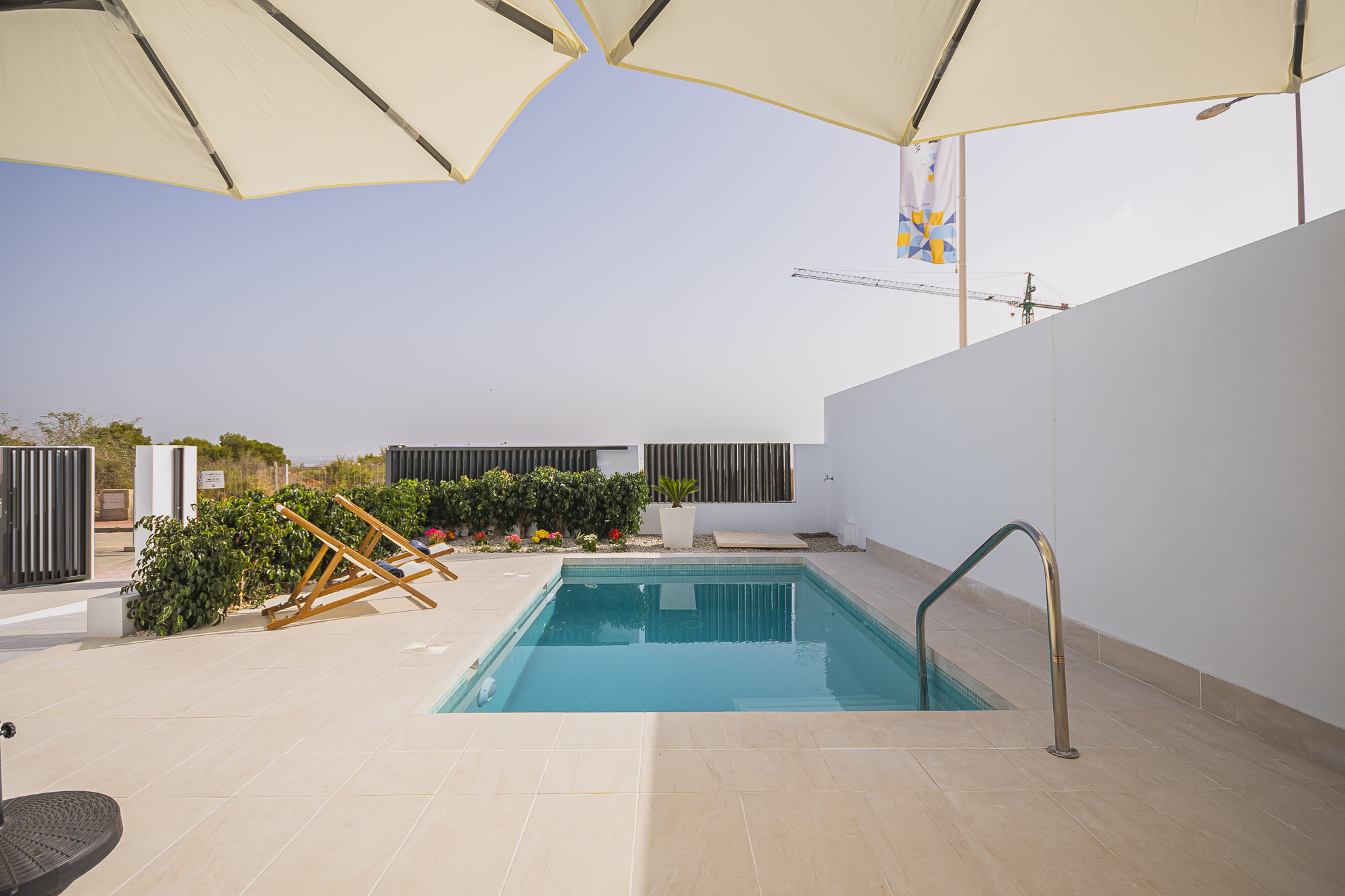 terraced en Torrevieja – Ref. 27814493-01