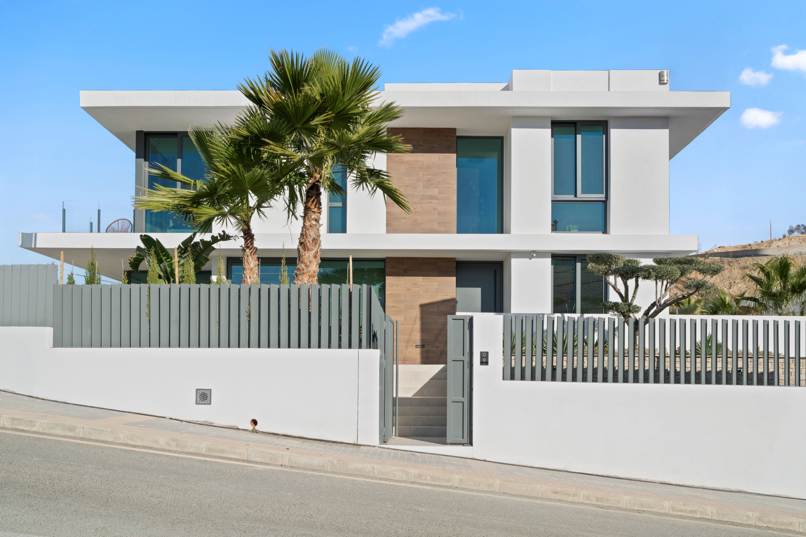 villa en Benidorm – Ref. 32312378-01