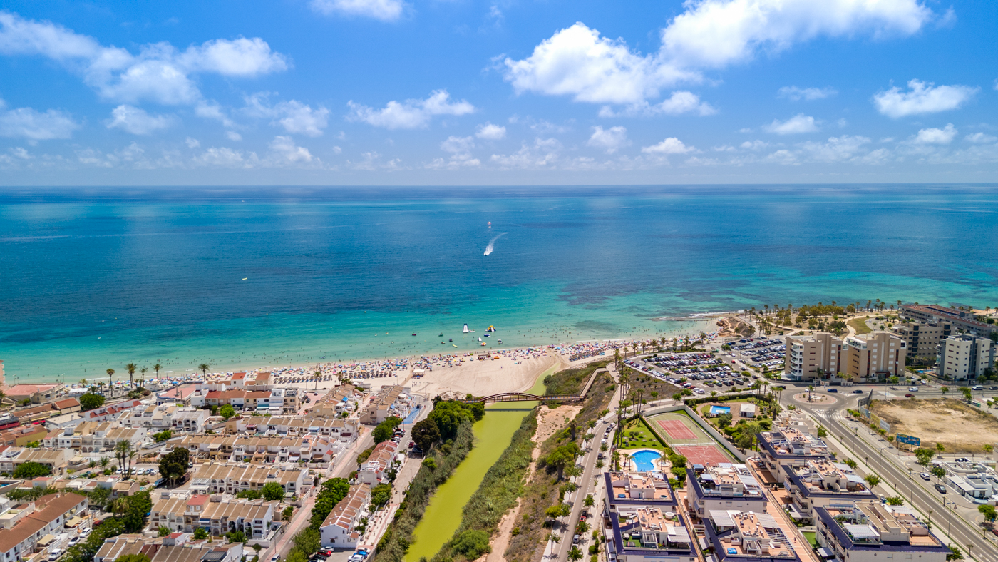 villa en Mil Palmeras – Ref. 63389860-02