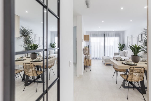 terraced en Torrevieja – Ref. 27814493-01