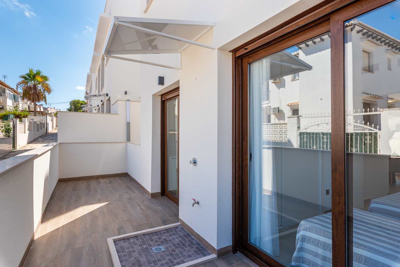 high-bungalow en Torrevieja – Ref. 23814669-03
