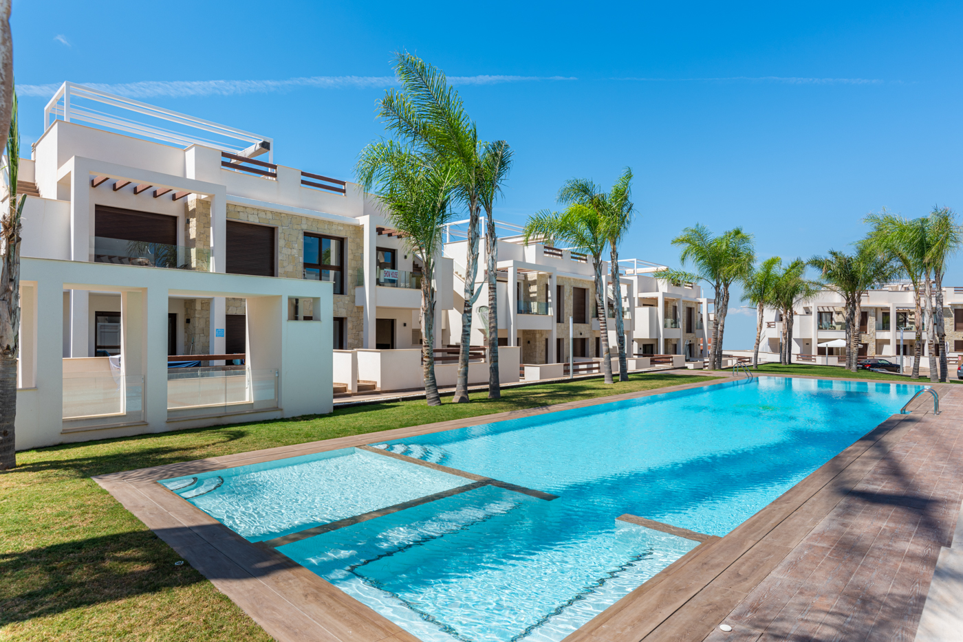 high-bungalow en Torrevieja – Ref. 23814669-03