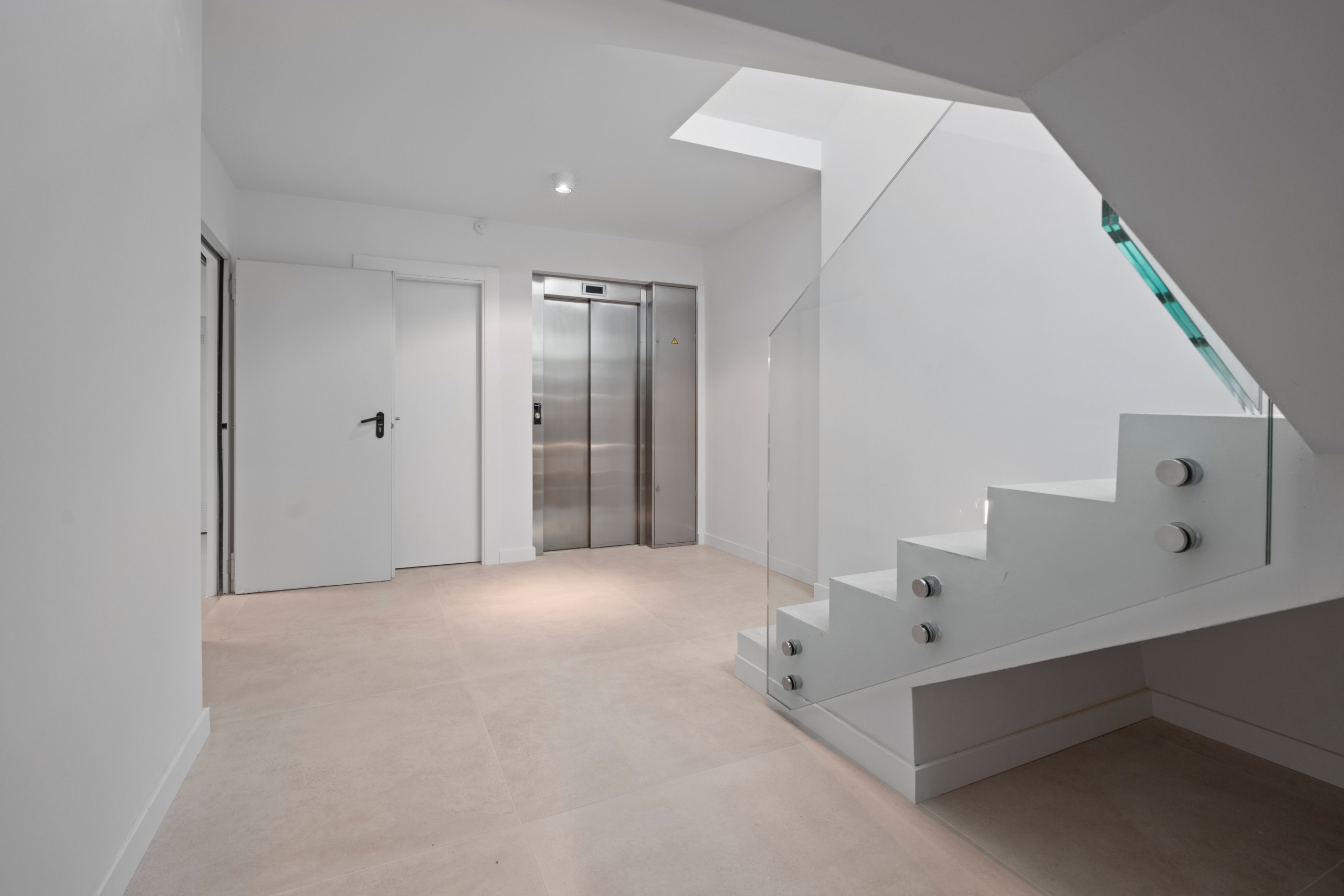 villa en Benidorm – Ref. 44051361-02