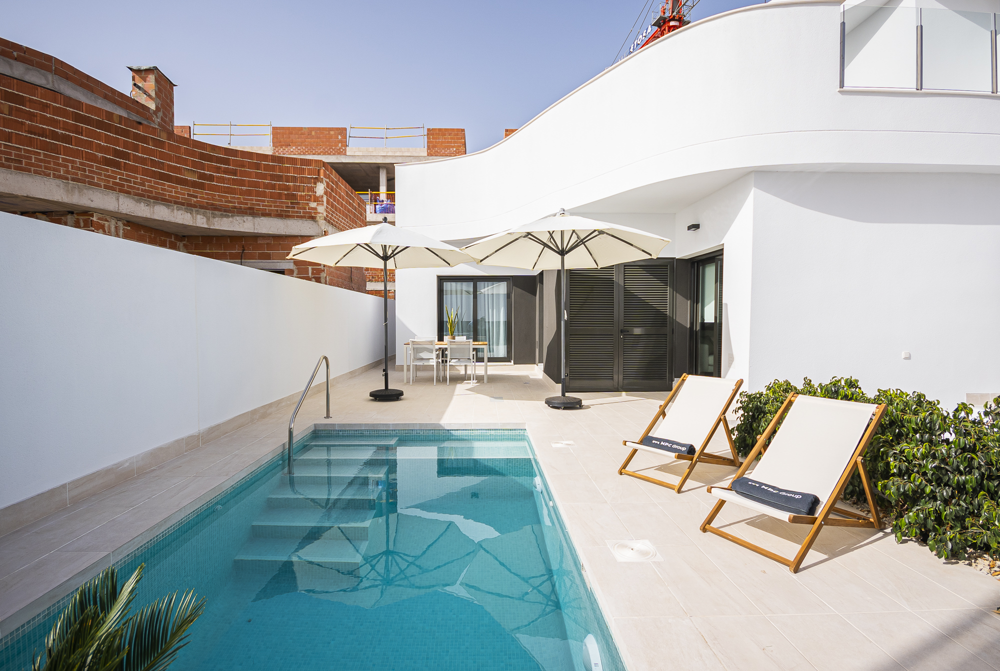 terraced en Torrevieja – Ref. 27814493-01
