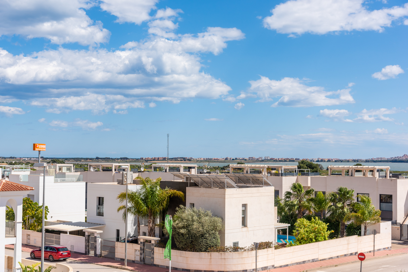 detached en Los Montesinos – Ref. 52529003-01