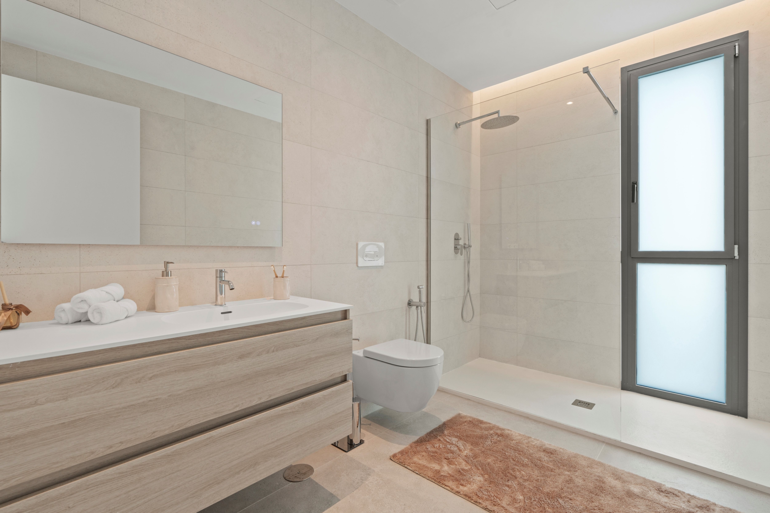 villa en Benidorm – Ref. 32312378-01