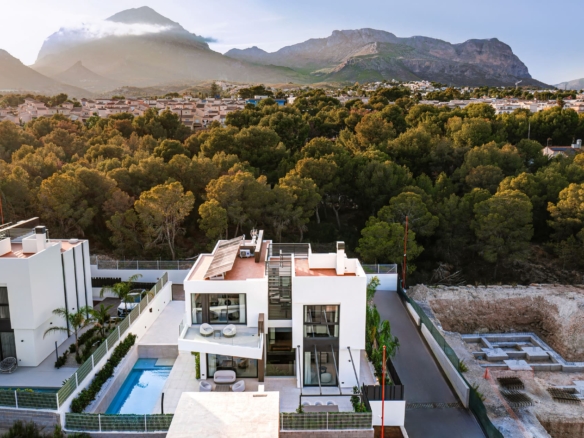 villa en La Nucía – Ref. 45586558-01