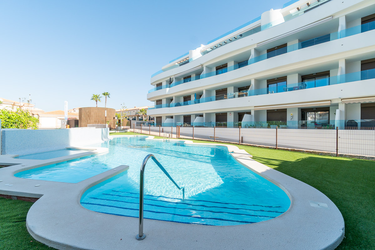 ground-floor en Orihuela Costa – Ref. 13818043-01