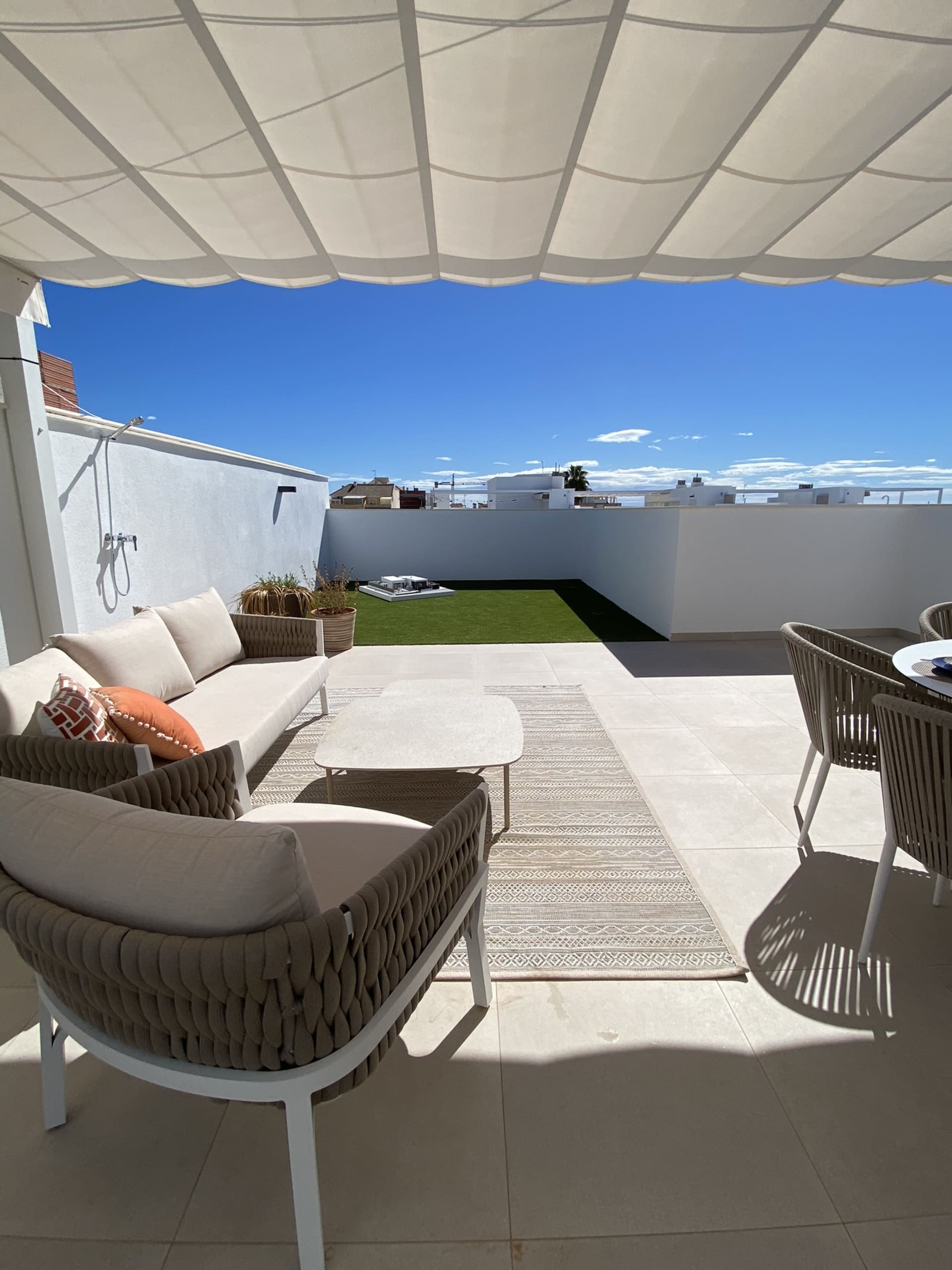 low-bungalow en Pilar de la Horadada – Ref. 62773019-02