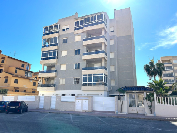 ground-floor en Torrevieja – Ref. 73778809-01