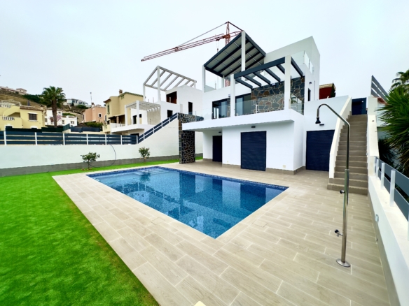 detached en Ciudad Quesada – Ref. 98926472-01
