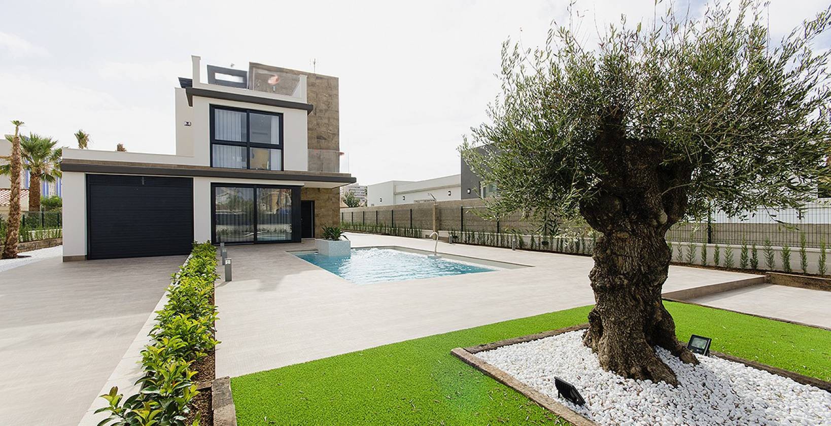 villa en Dehesa de Campoamor – Ref. 98961819-01